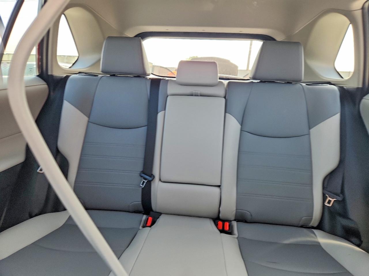 Toyota RAV4 Xle Premium