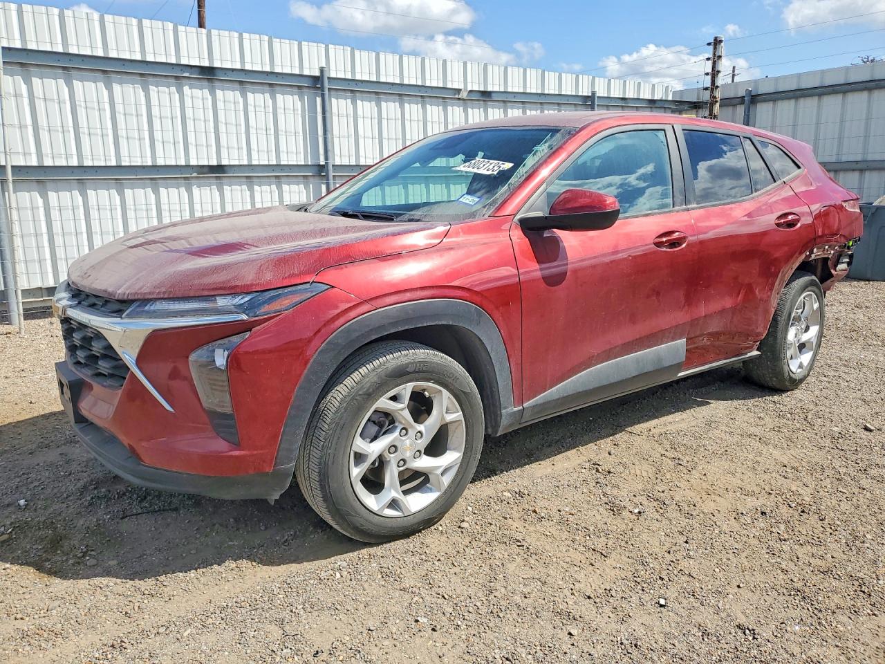 Salvage Chevrolet Trax Image