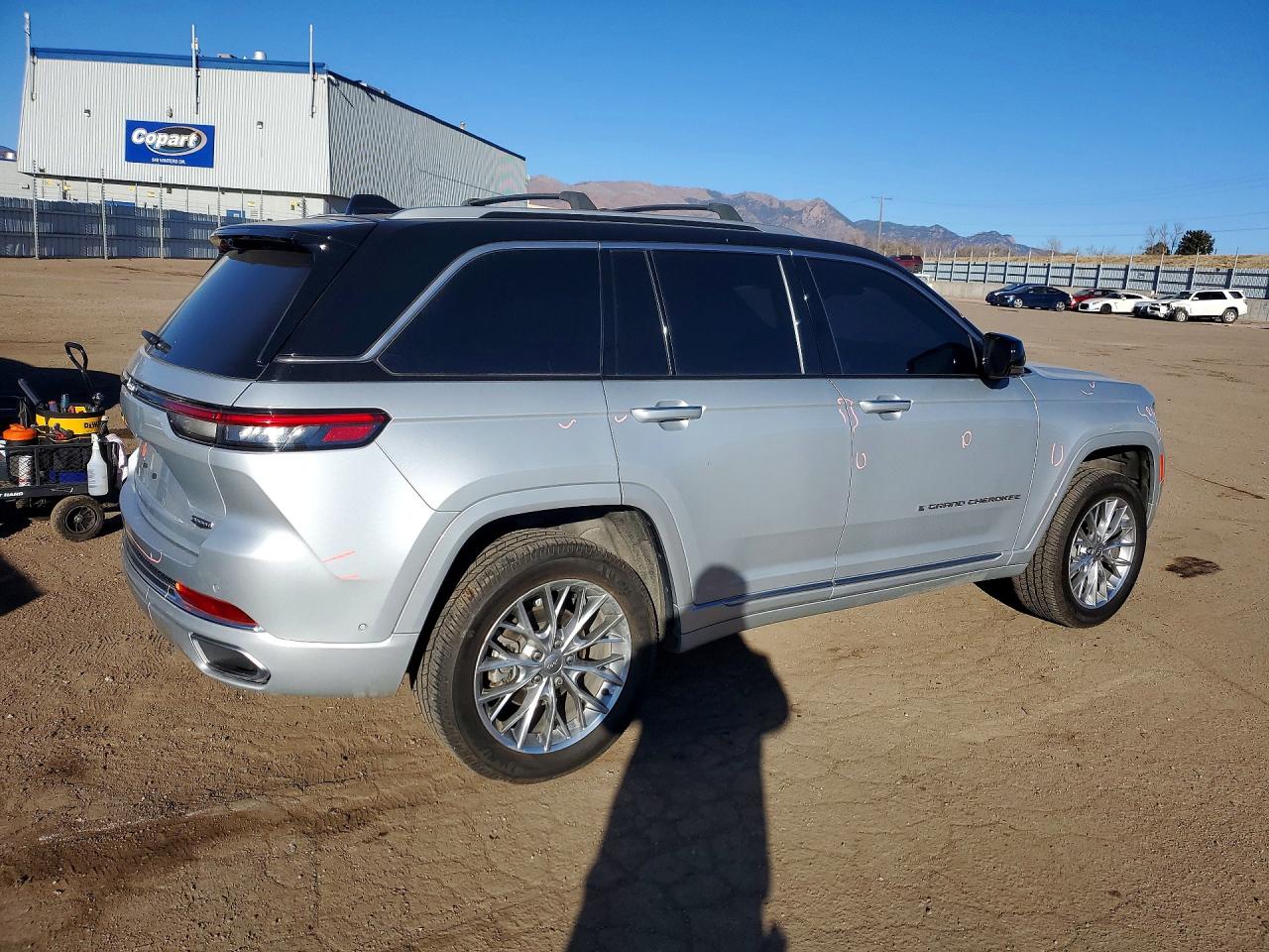 Jeep Grand Cherokee Summit