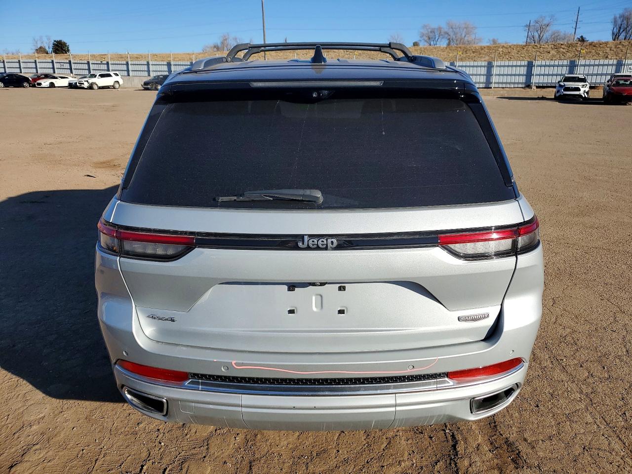 Jeep Grand Cherokee Summit