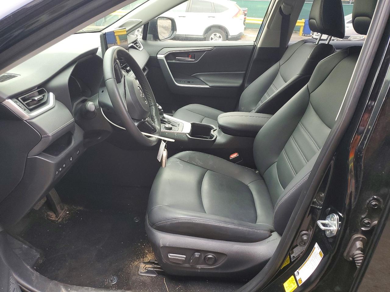 Toyota RAV4 Xle Premium