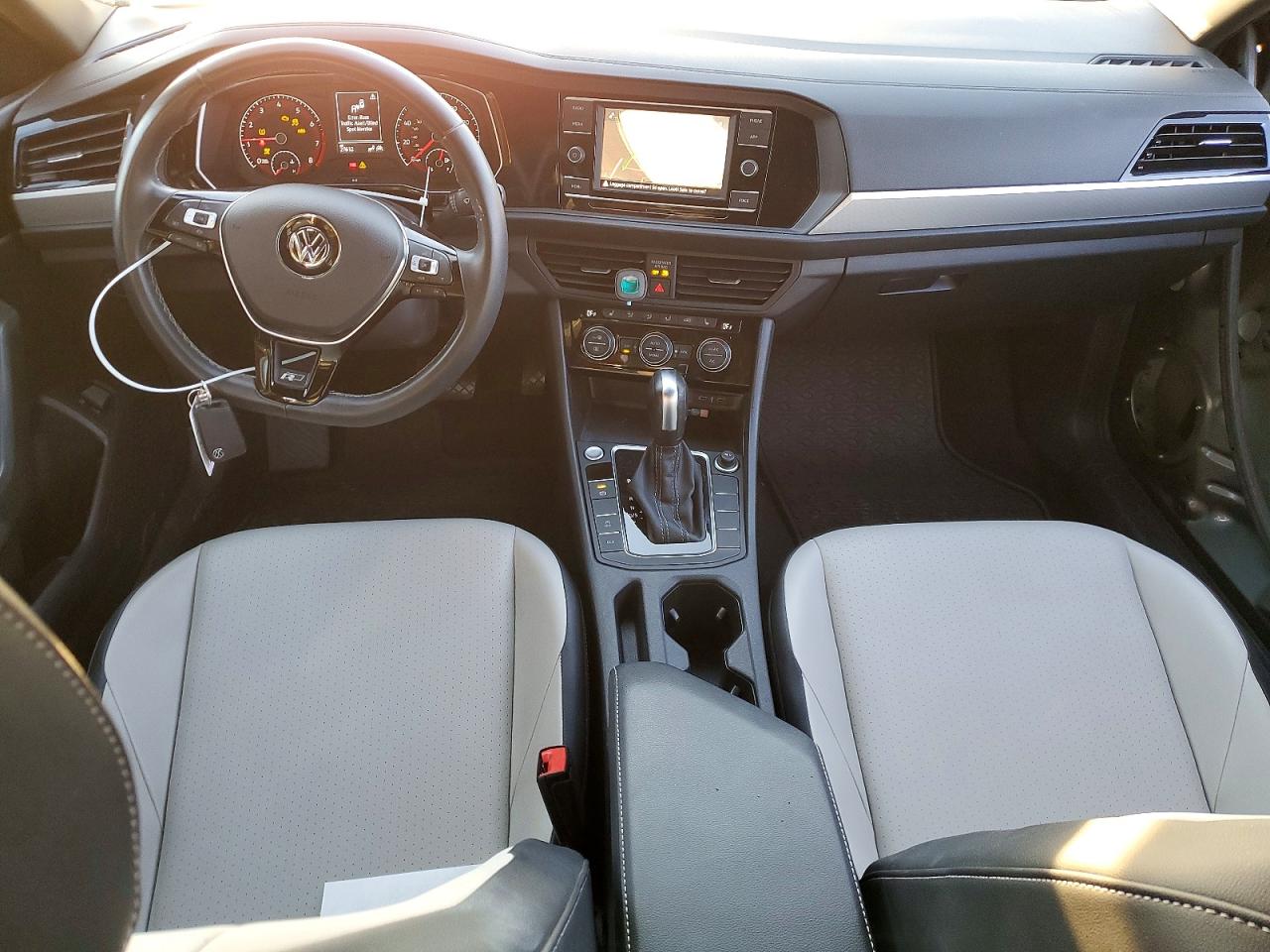 Volkswagen Jetta S