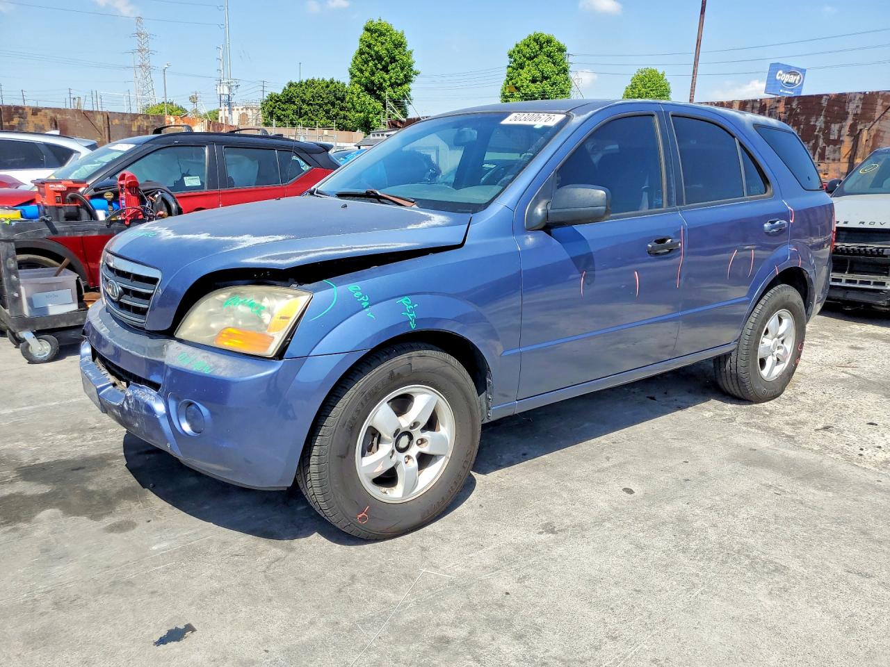 Salvage Kia Sorento Image