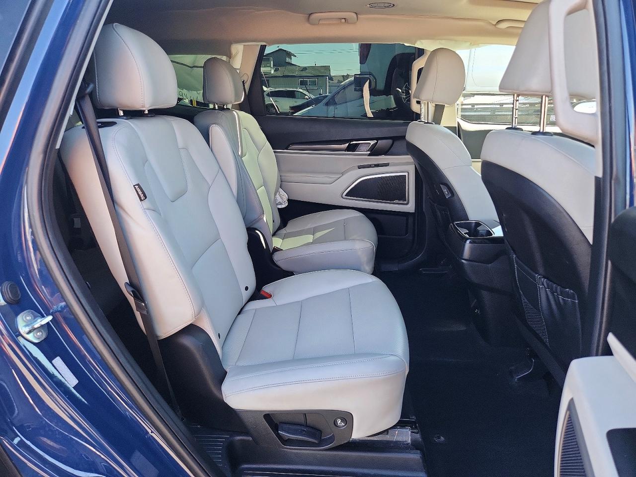 Kia Telluride S