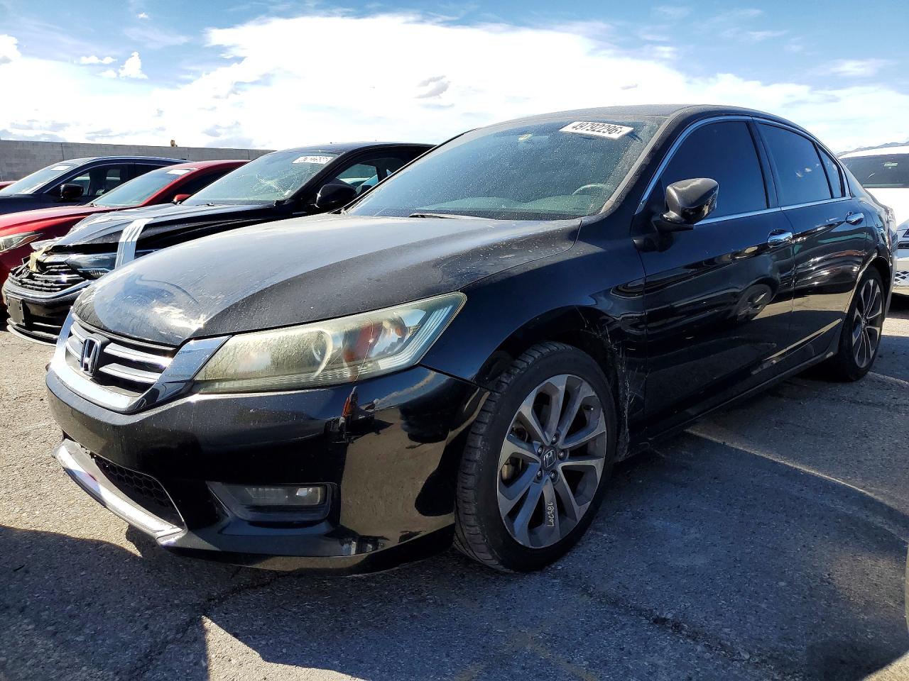 Salvage Honda Accord Image
