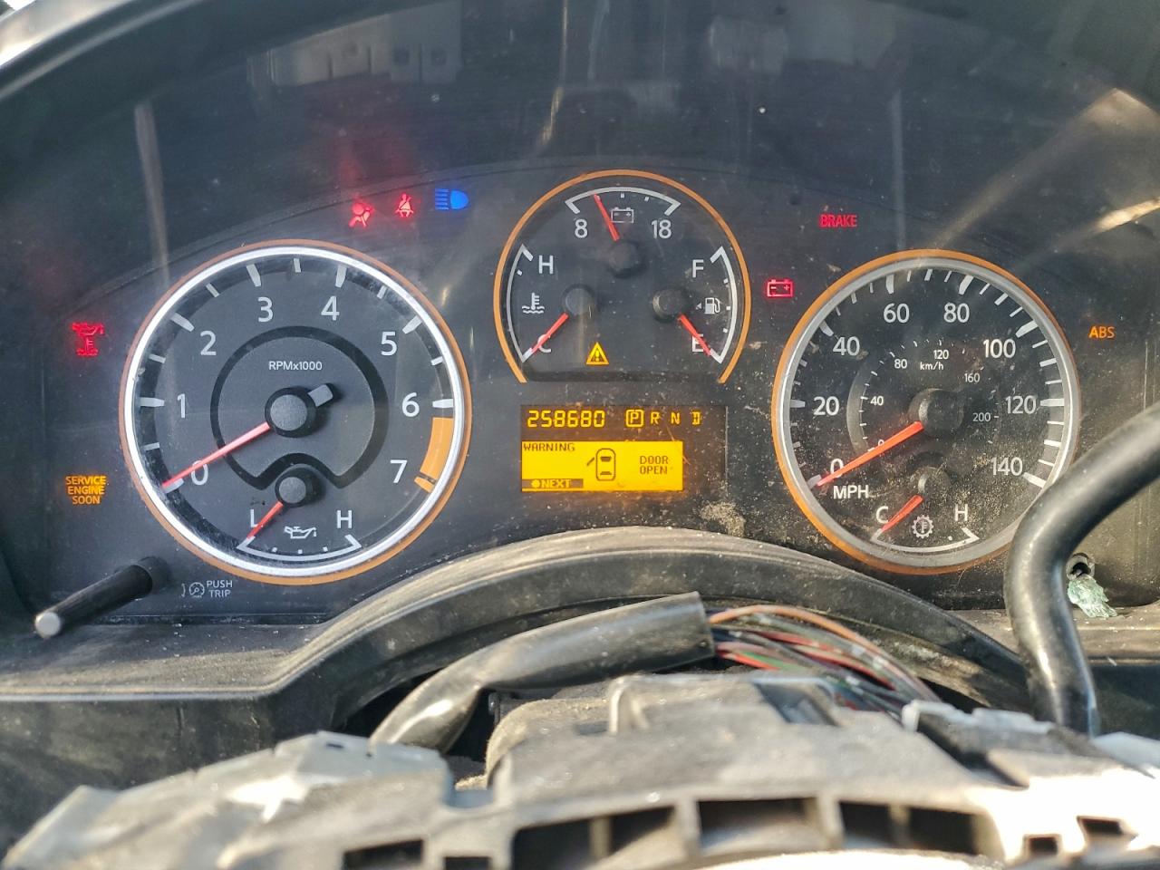 Nissan Titan Xe