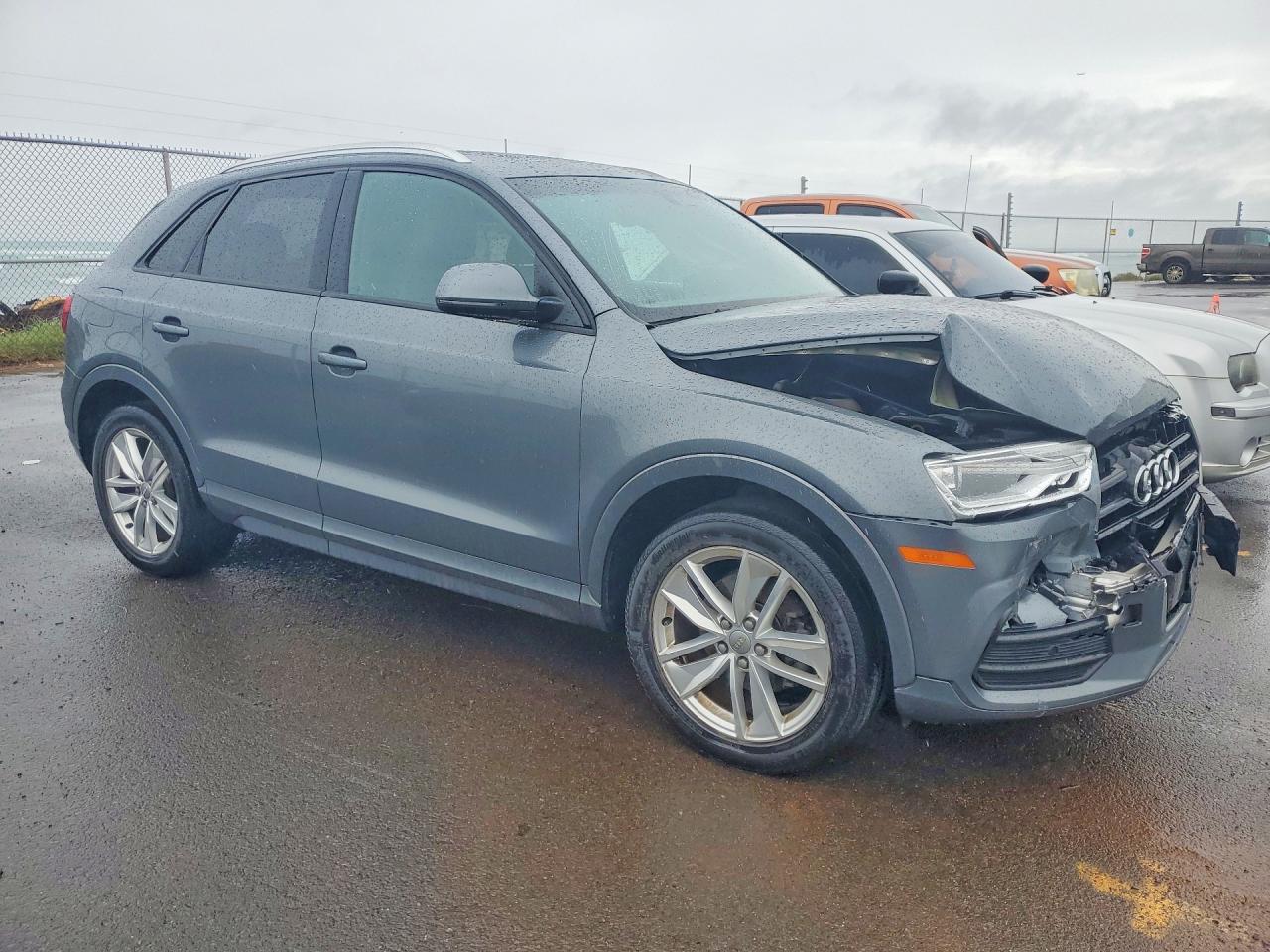 Audi Q3 Premium