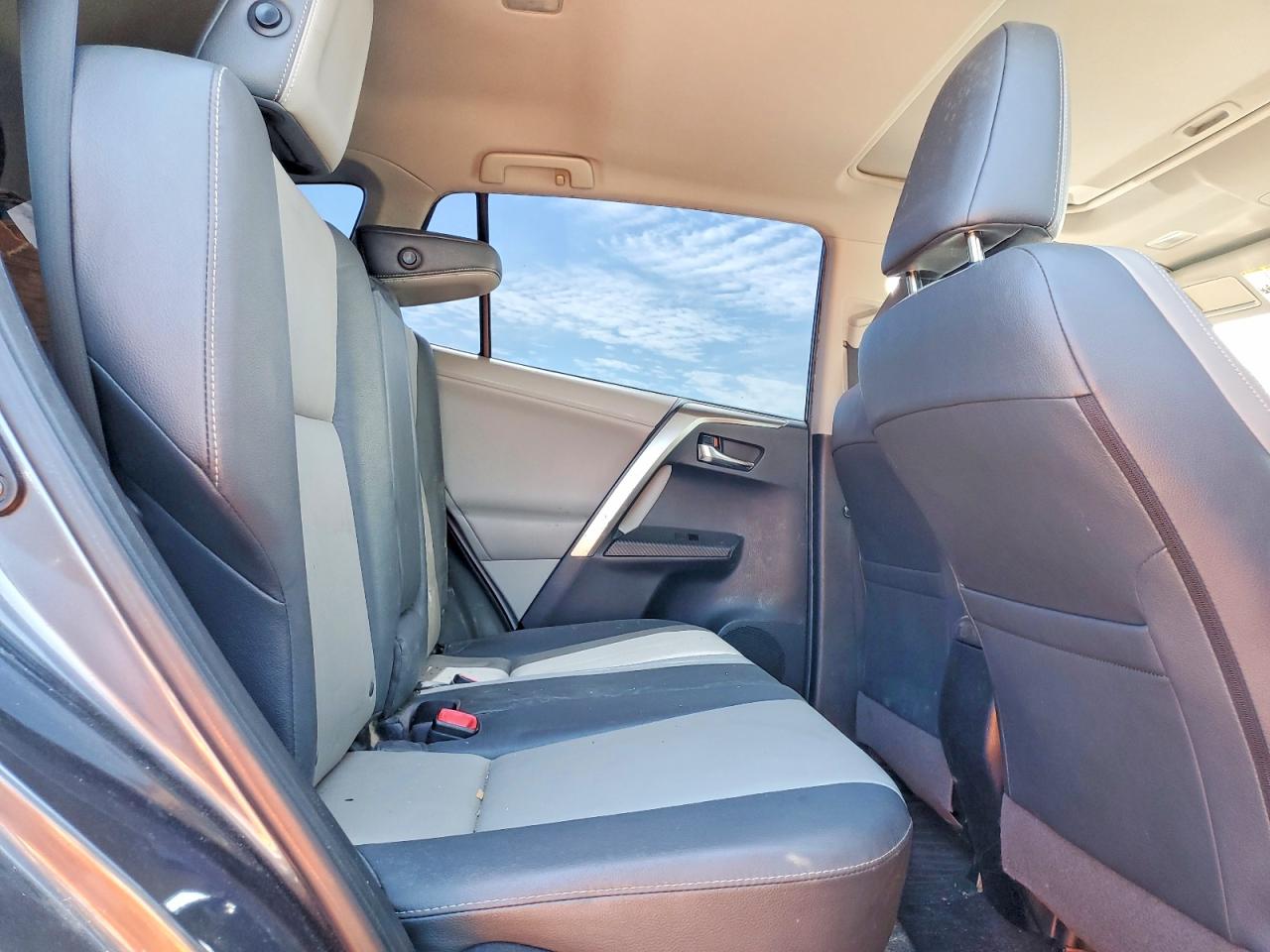 Toyota RAV4 Limited