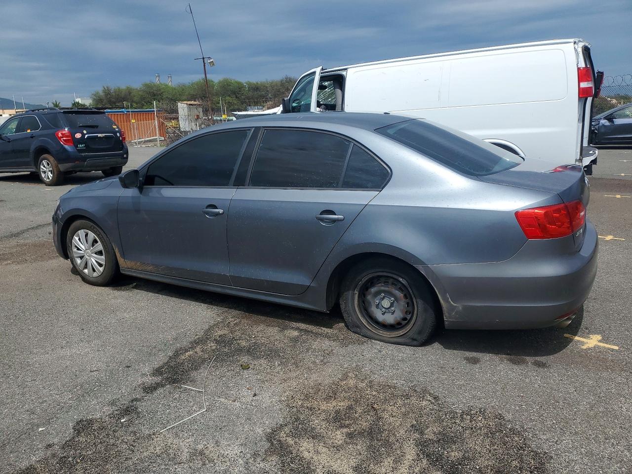 Volkswagen Jetta Base