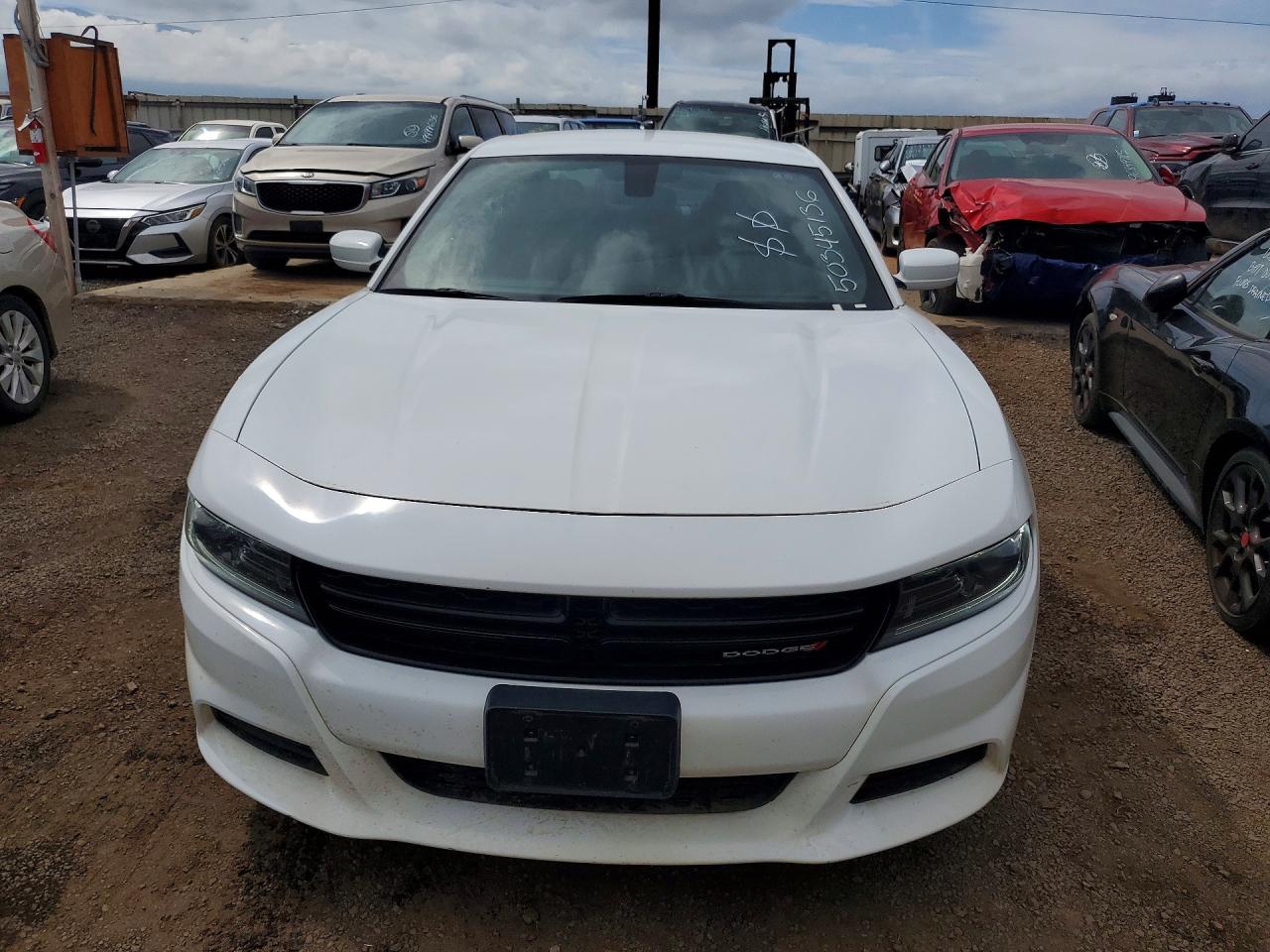 Dodge Charger Sxt
