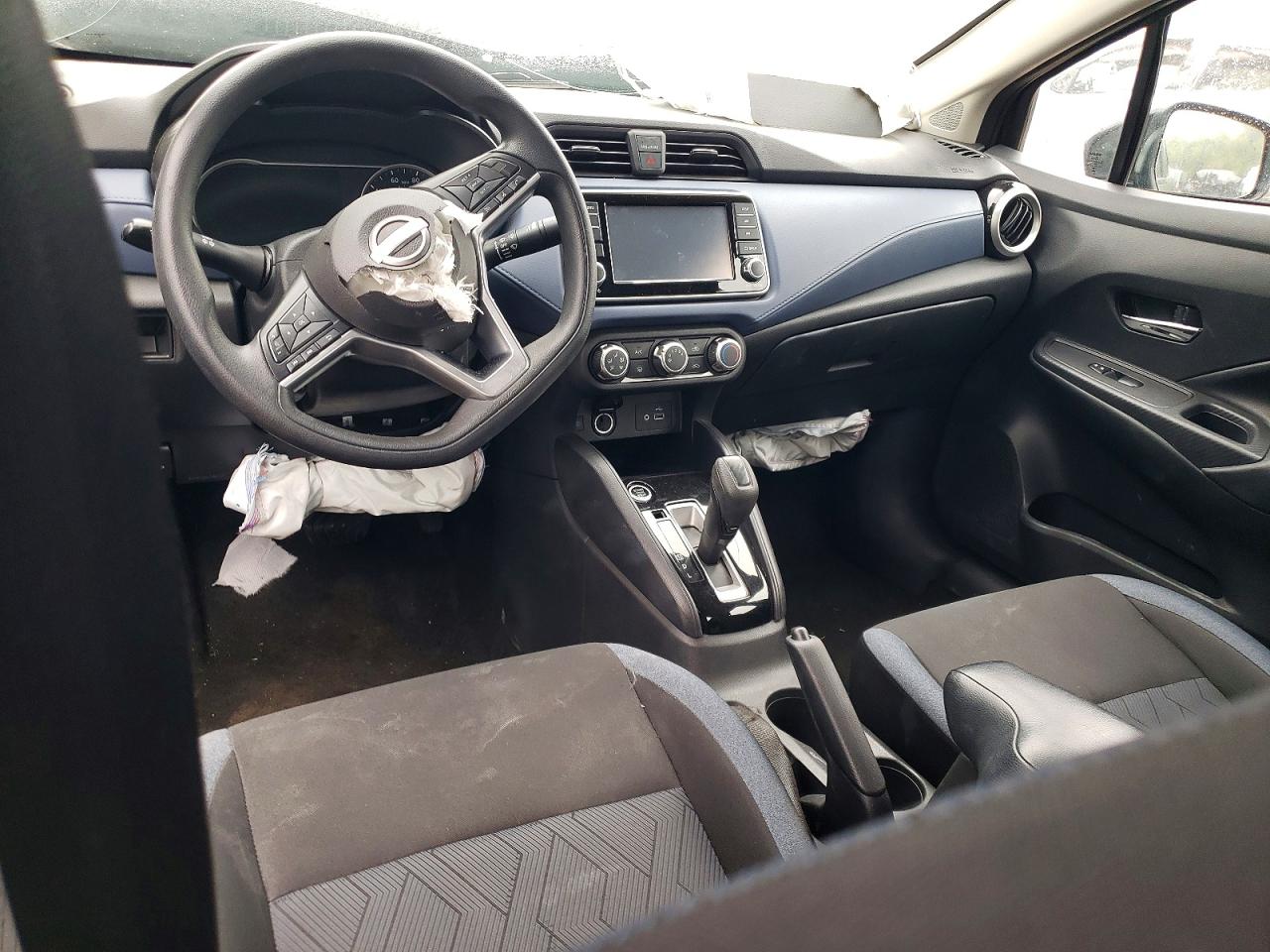 Nissan Versa Sv