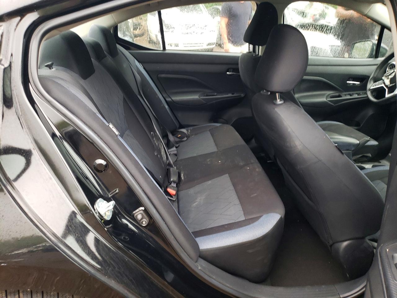 Nissan Versa Sv