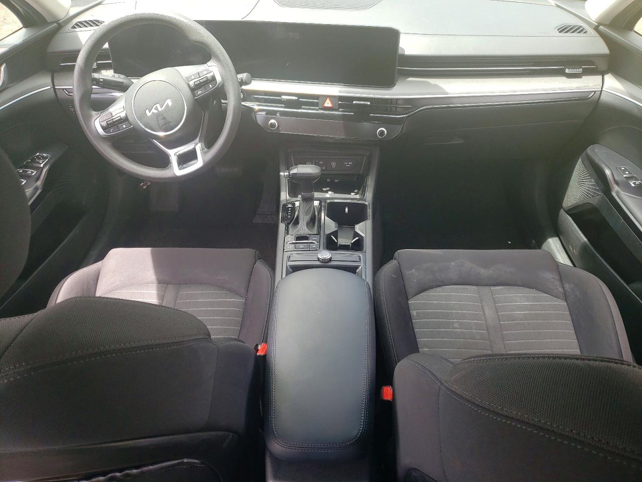 Kia K5 Lxs