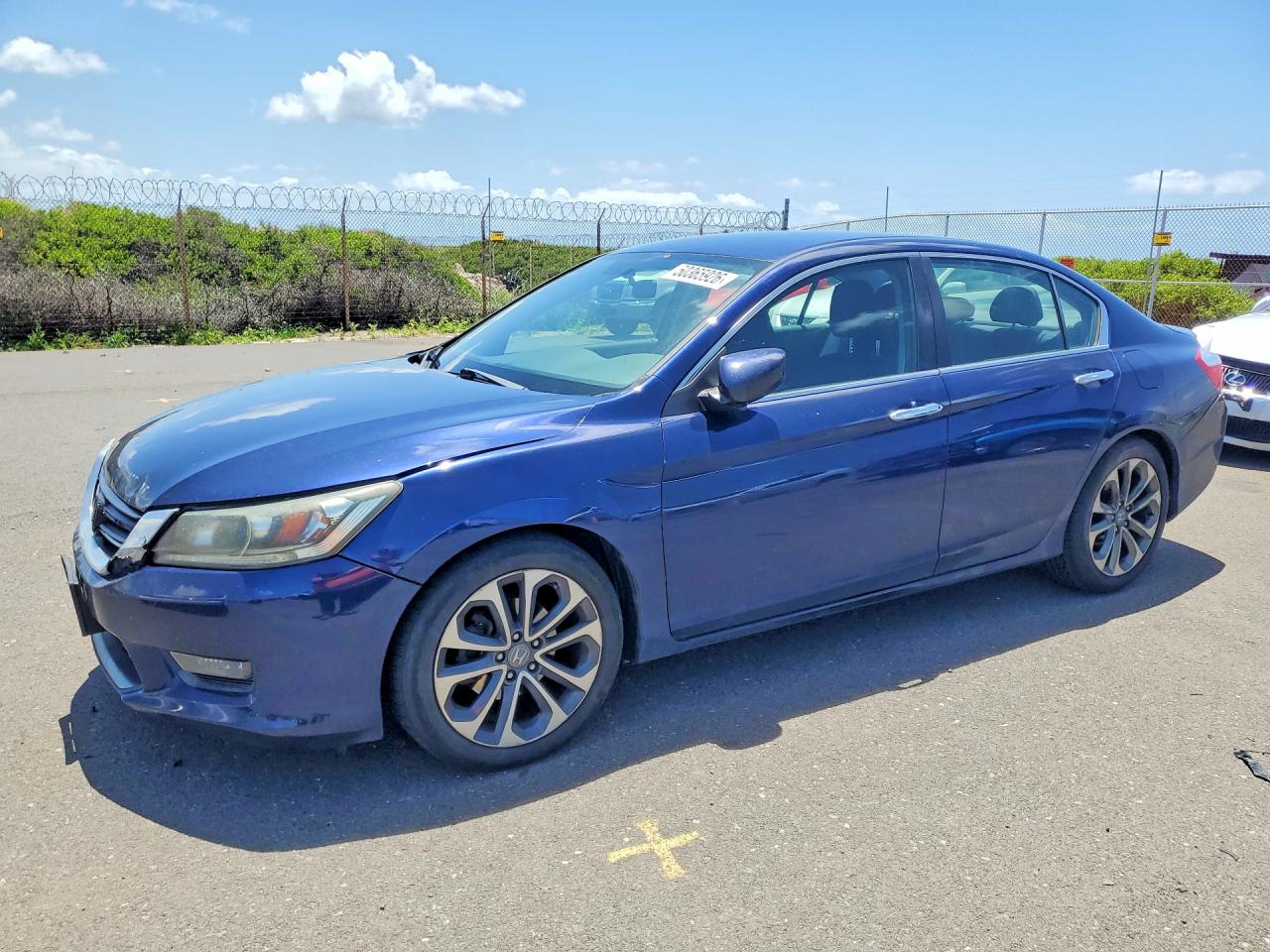 Salvage Honda Accord Image