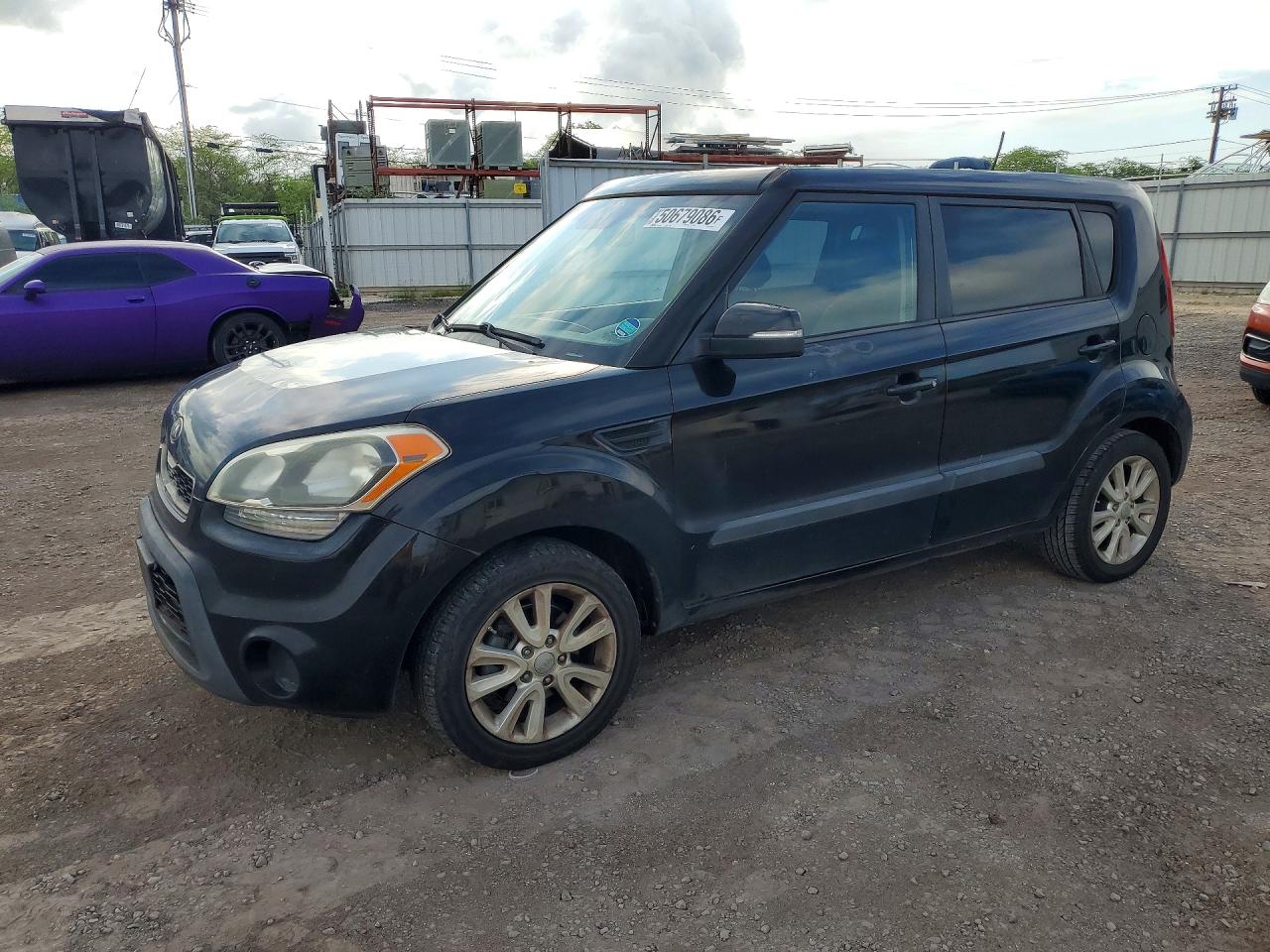 Salvage Kia Soul Image