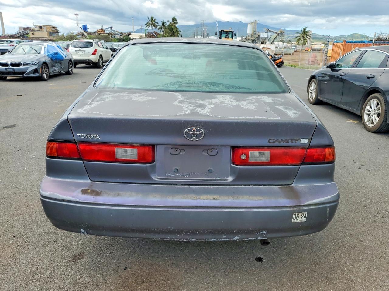 Toyota Camry Le