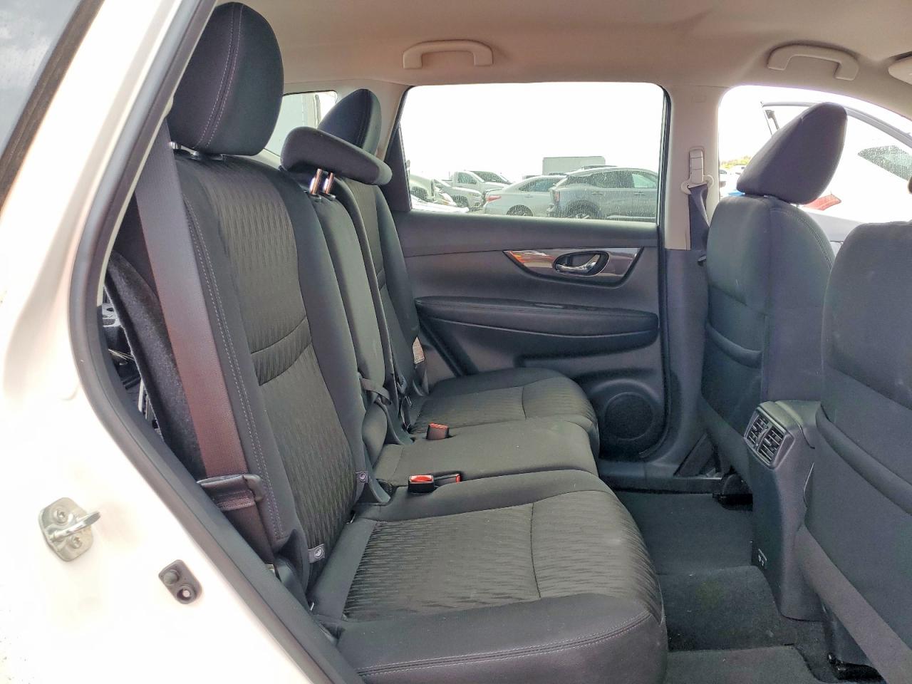 Nissan Rogue Sv