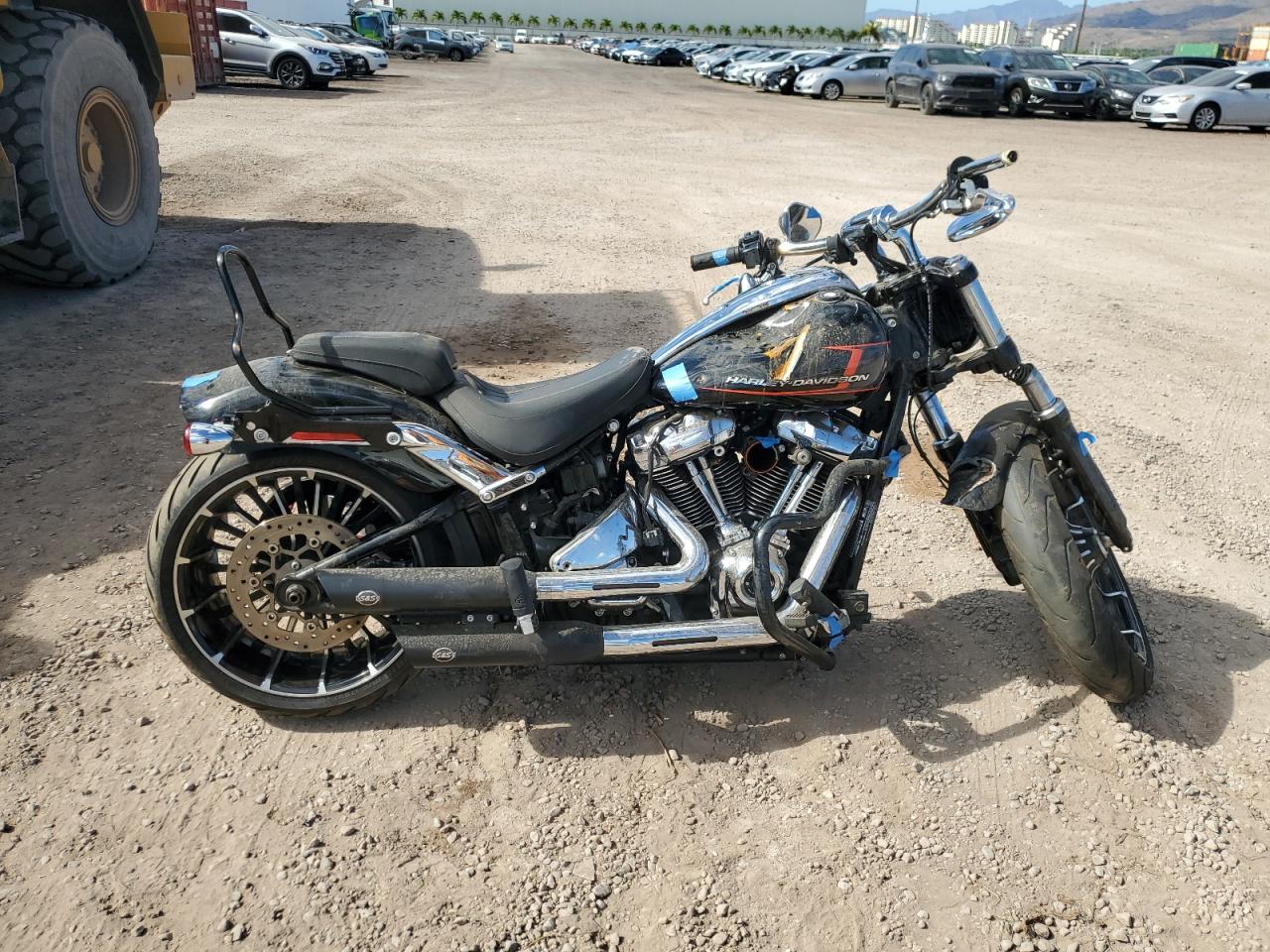Salvage Harley-Davidson Fxbr Image