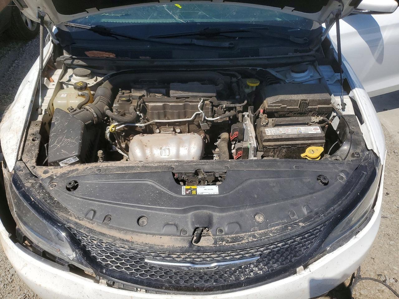 Chrysler 200 S