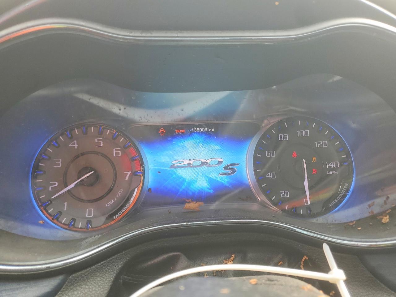Chrysler 200 S