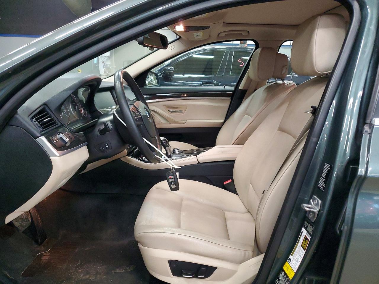 BMW 5 Series Xi