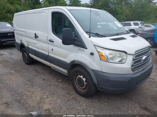 Salvage Ford Transit Image
