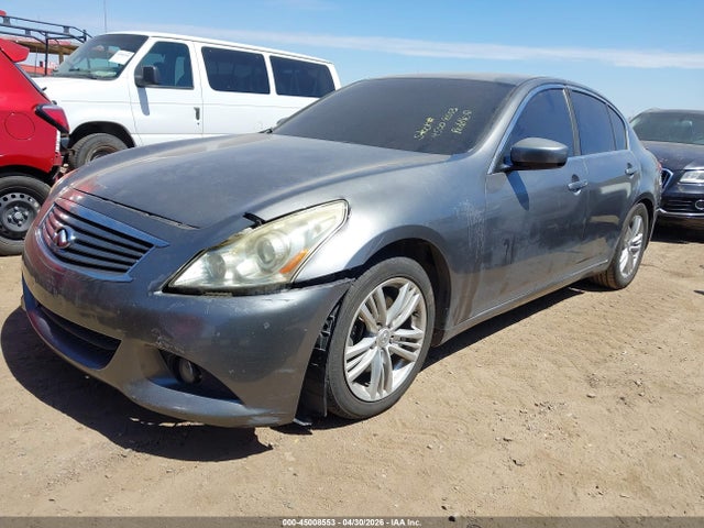 INFINITI G37 Journey