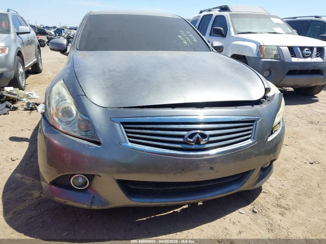 INFINITI G37 Journey