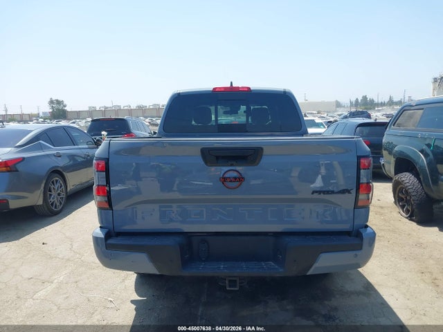 Nissan Frontier Pro-4x 4x4