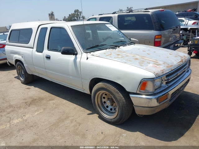 Salvage Toyota Pickup Image