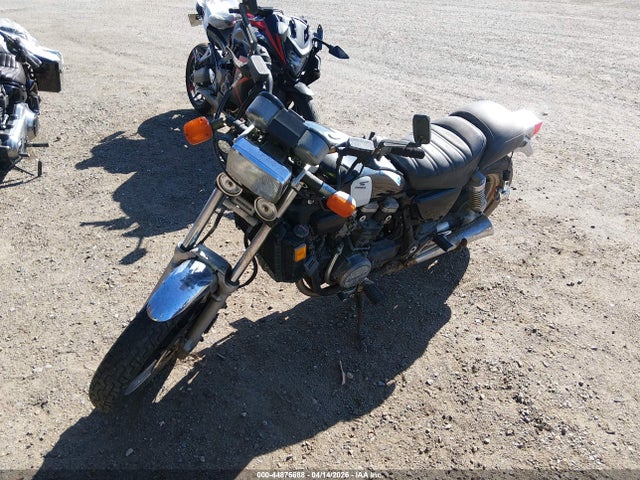 Honda Vf700 C