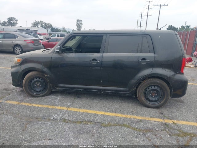 Scion xB
