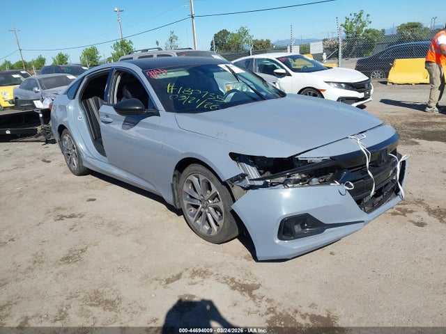 Salvage Honda Accord Image