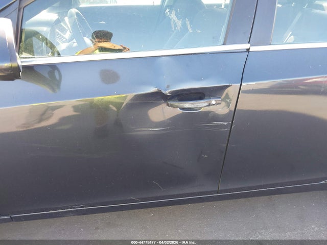Chevrolet Cruze 1lt Auto