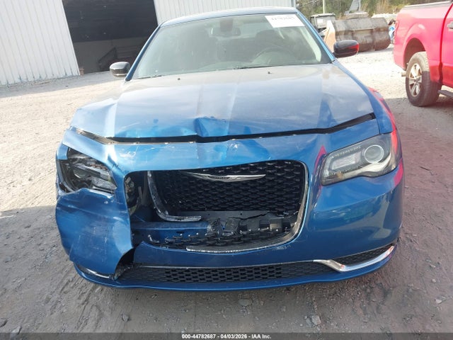 Chrysler 300 Touring