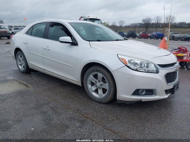 Salvage Chevrolet Malibu Image