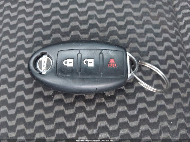 Nissan JUKE S