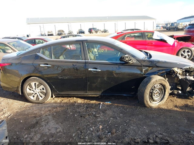 Nissan Altima S Fwd