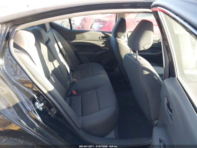 Nissan Altima S Fwd