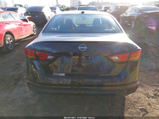 Nissan Altima S Fwd