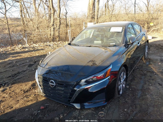 Nissan Altima S Fwd