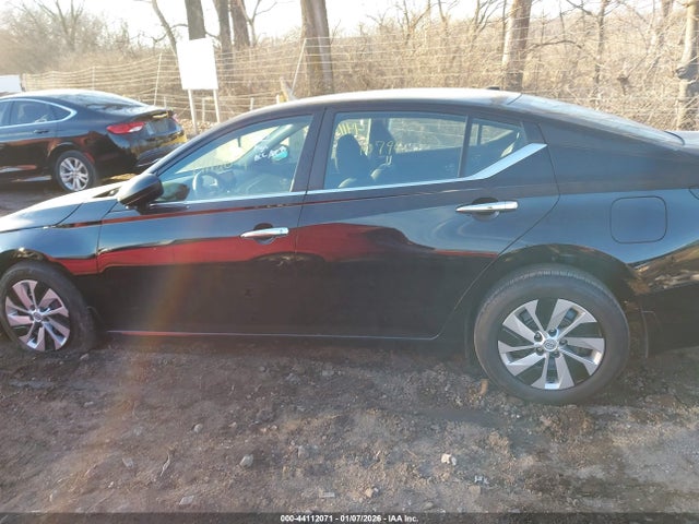 Nissan Altima S Fwd