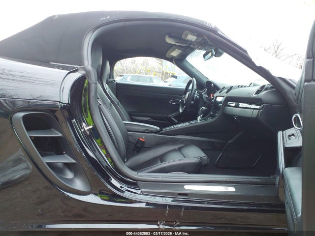 Porsche 718 Boxster S