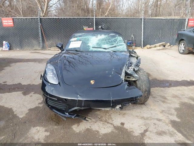 Porsche 718 Boxster S