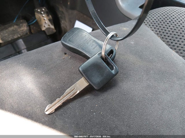 Nissan Pathfinder Se