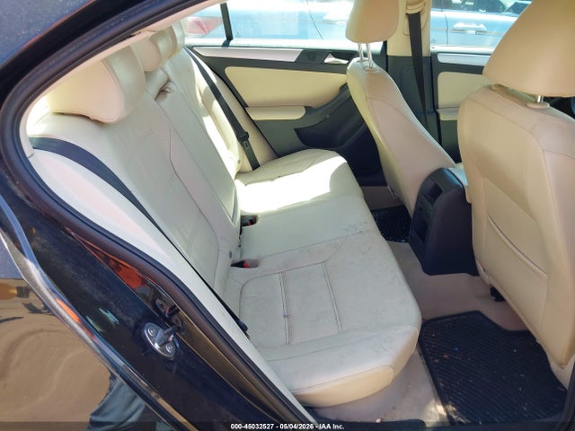Volkswagen Jetta 2.5l Se