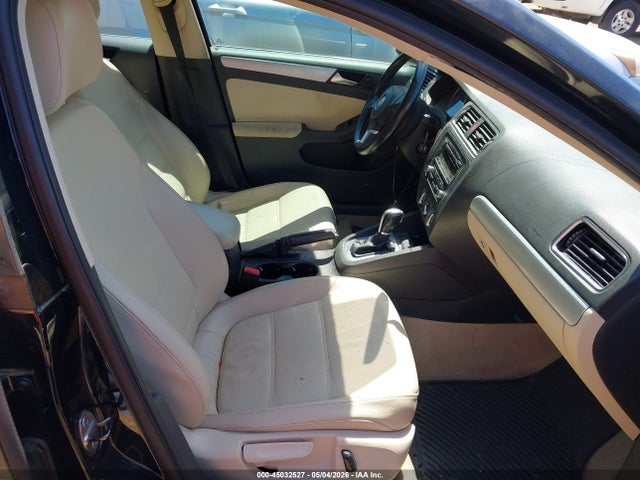 Volkswagen Jetta 2.5l Se