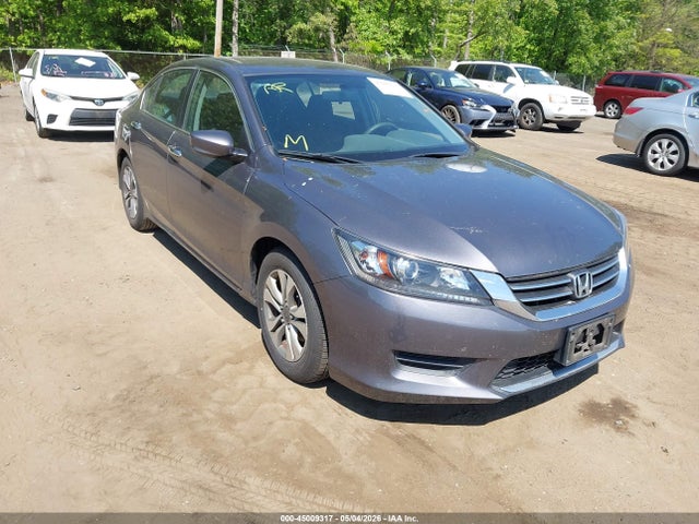 Salvage Honda Accord Image