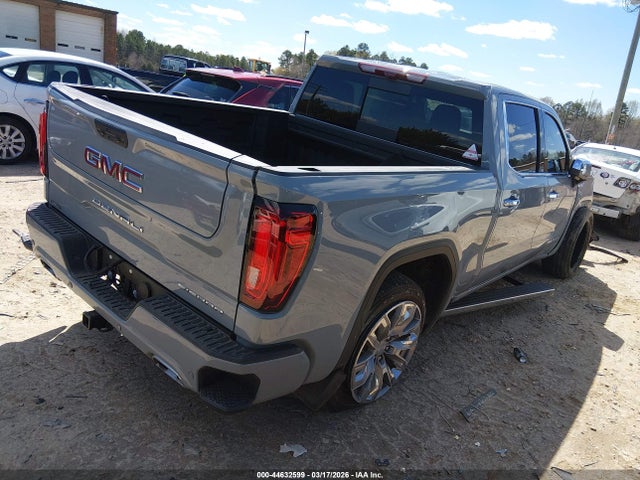 GMC Sierra 1500 4wd  Short Box Denali