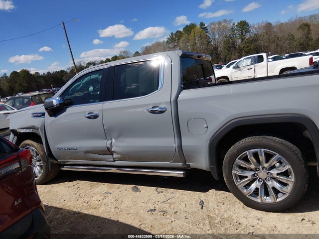 GMC Sierra 1500 4wd  Short Box Denali